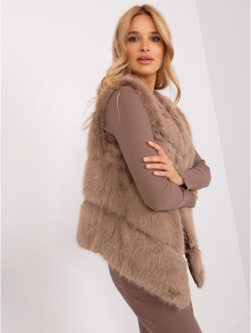 Kamizelka-AT-KZ-2349.00P-ciemny bezowy Kamizelka-AT-KZ-2349.00P-ciemny bezowy