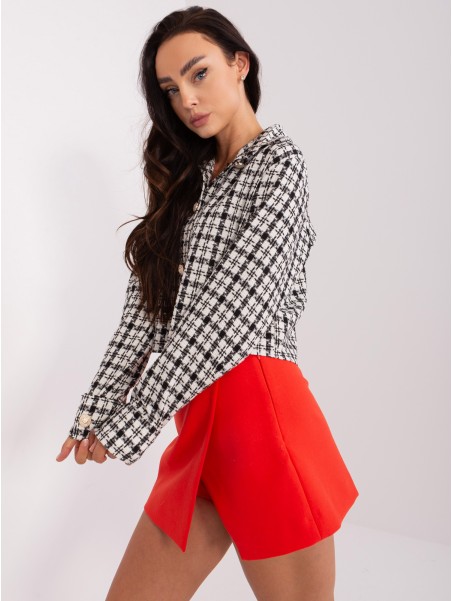 Striukė-LK-KR-509432.27-juoda-balta