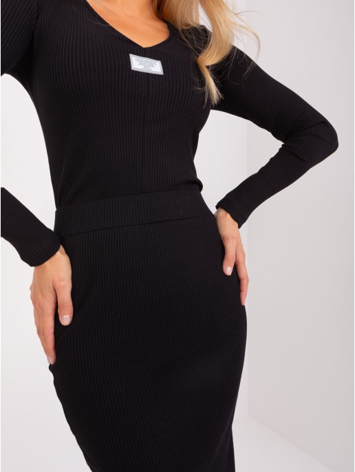 Spódnica-RV-SD-9186.39P-czarny