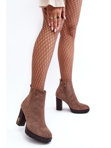 Suede Classic Boots On Heel Brown Amy 2