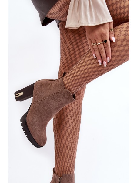 Zomšiniai klasikiniai batai ant kulno Brown Amy