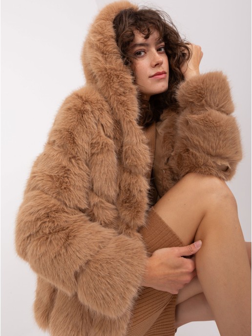 Kurtka-AT-KR-2386.00P-camelowy