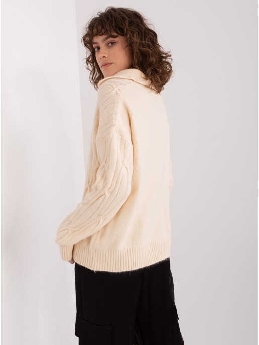 Megztinis-AT-SW-2349-2.27-šviesiai smėlio spalvos