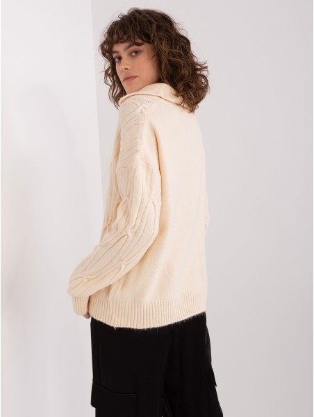 Megztinis-AT-SW-2349-2.27-šviesiai smėlio spalvos