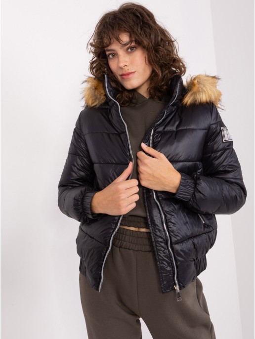 Striukė-NM-KR-TR8177.99P-juoda Striukė-NM-KR-TR8177.99P-juoda