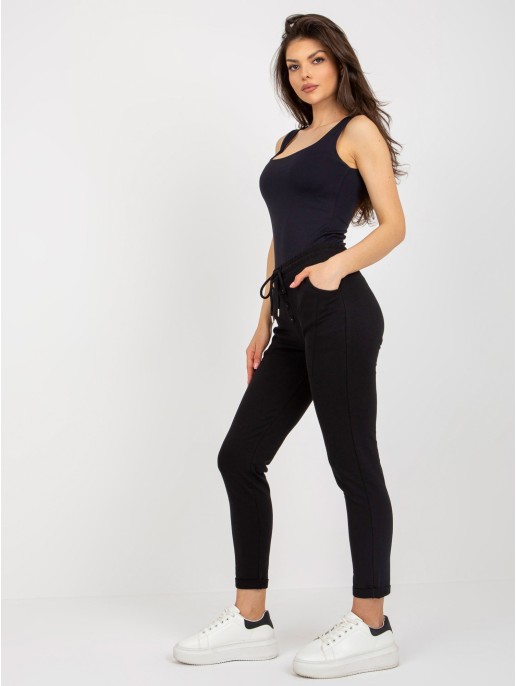 Sportinės kelnės-RV-DR-8694.37-juodos Sportinės kelnės-RV-DR-8694.37-juodos