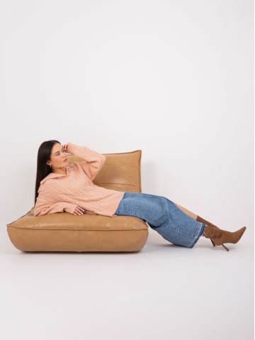 Sweter-AT-SW-2349-2.96-brzoskwiniowy 2
