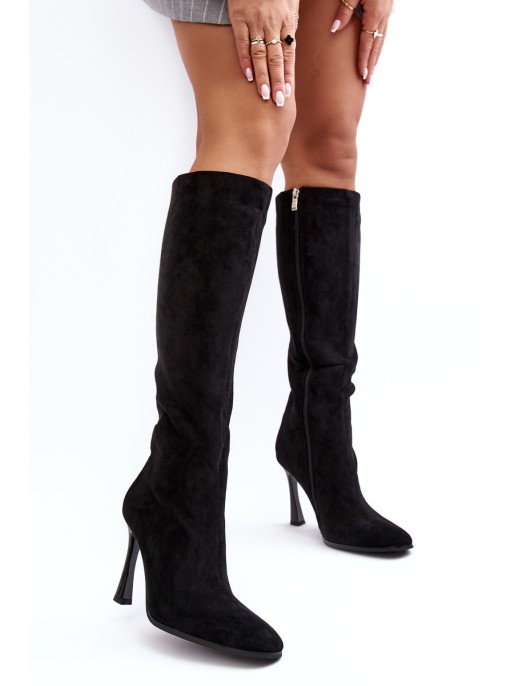 Moteriški batai su kailiu pamušalu juodi Isot Moteriški batai su kailiu pamušalu juodi Isot