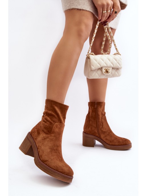 Women's ankle boots with a heel Camel Argastis