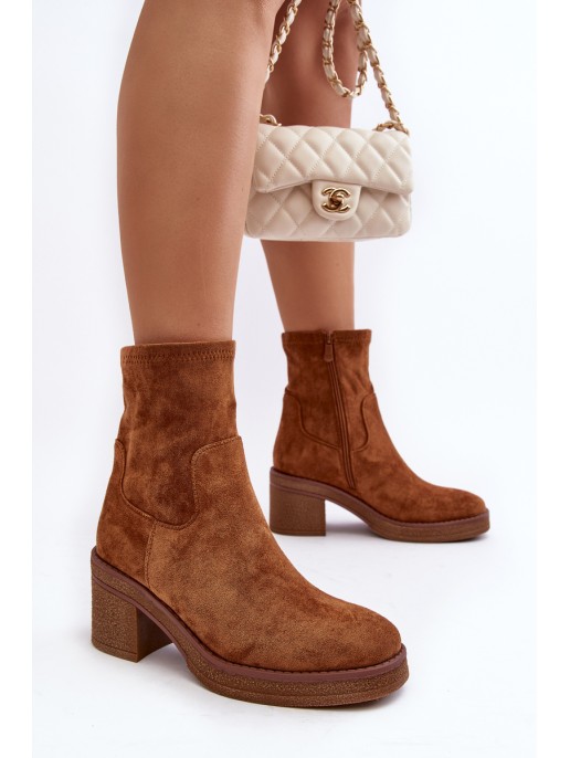 Women's ankle boots with a heel Camel Argastis