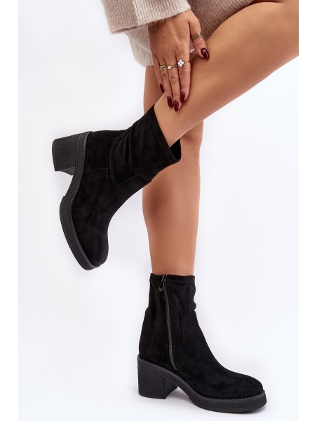 Women's ankle boots with a heel Camel Argastis