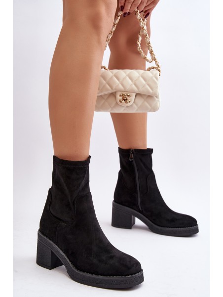 Women's ankle boots with a heel Camel Argastis