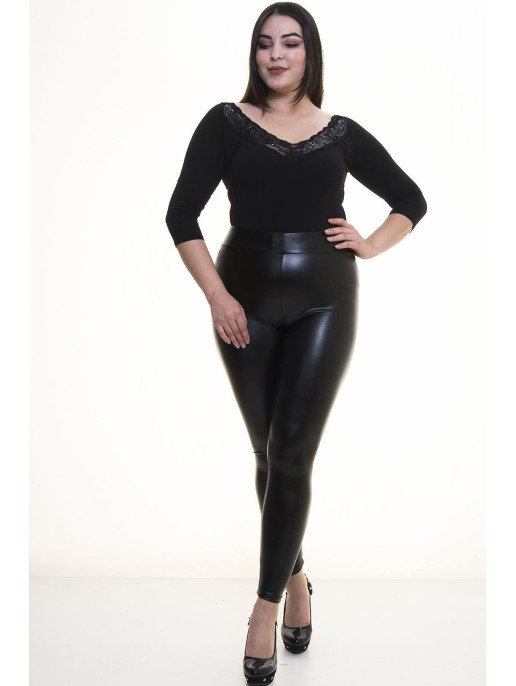 Juodos odos imitacijos kelnės Juodos odos imitacijos kelnės