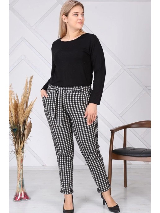 Šiltos žakardo kelnės su dirželiu ir kišenėmis Šiltos žakardo kelnės su dirželiu ir kišenėmis