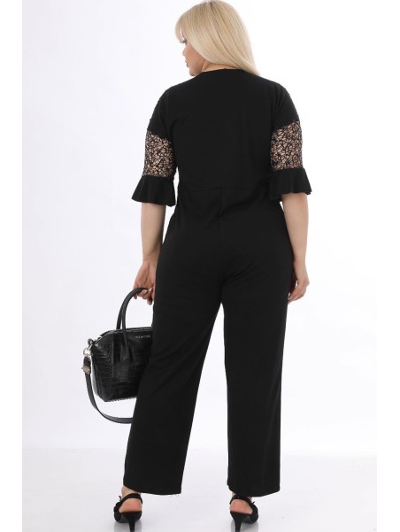 Черный комбинезон с кружевом