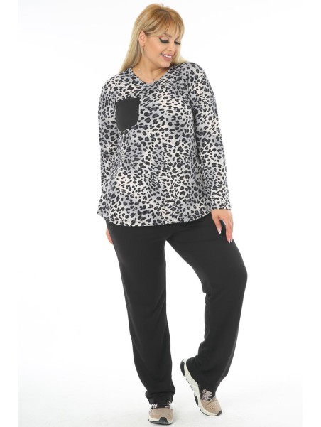 Mugav loomakarva mustritega vabaaja ülikond