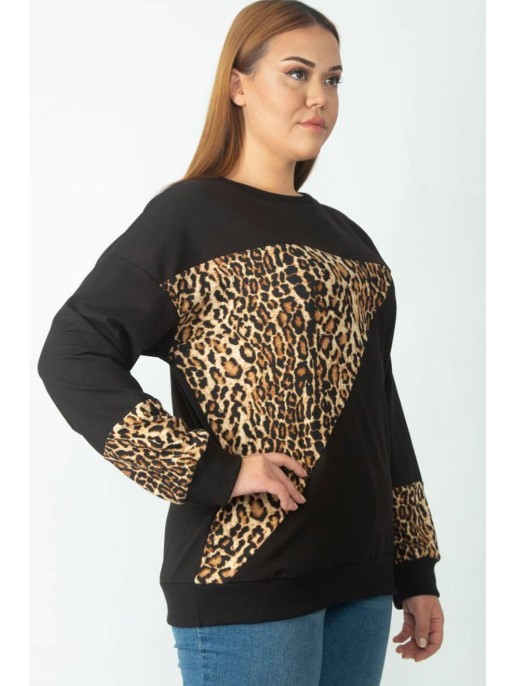 Простой джемпер с животным принтом Простой джемпер с животным принтом