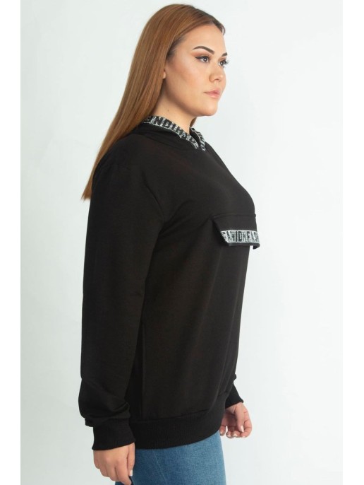 Стильная черная толстовка с карманами. Стильная черная толстовка с карманами.