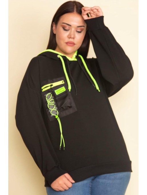 Stilingas oversized džemperis su kapišonu Stilingas oversized džemperis su kapišonu