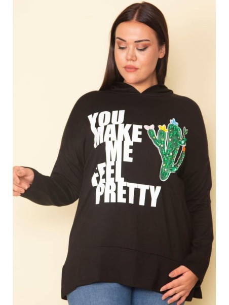 Melns džemperis ar kapuci ar aplikācijām