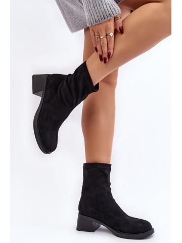 Women's low heeled ankle boots brown Aphroteia 2