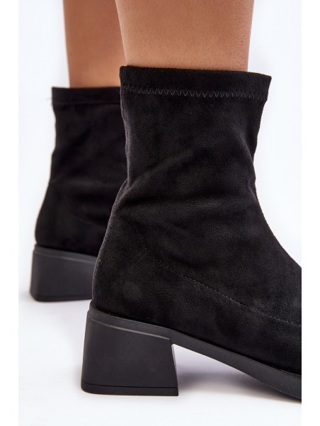 Women's low heeled ankle boots brown Aphroteia