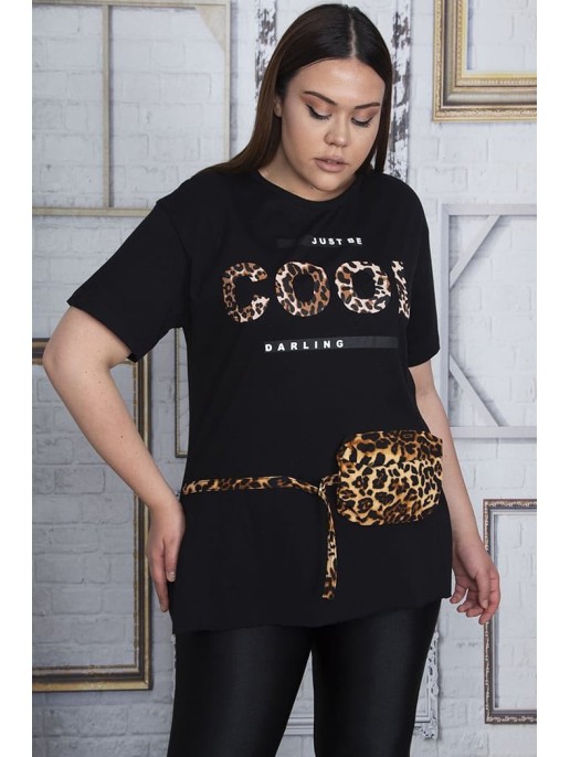 Juodi marškinėliai su prisegamu diržu-pinigine Juodi marškinėliai su prisegamu diržu-pinigine