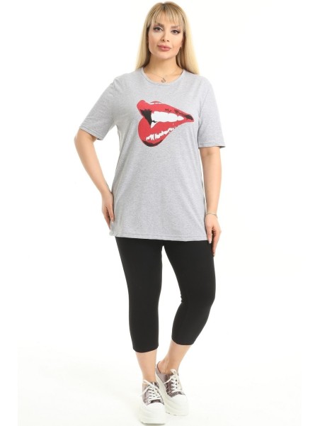 Серая женская футболка с аппликацией