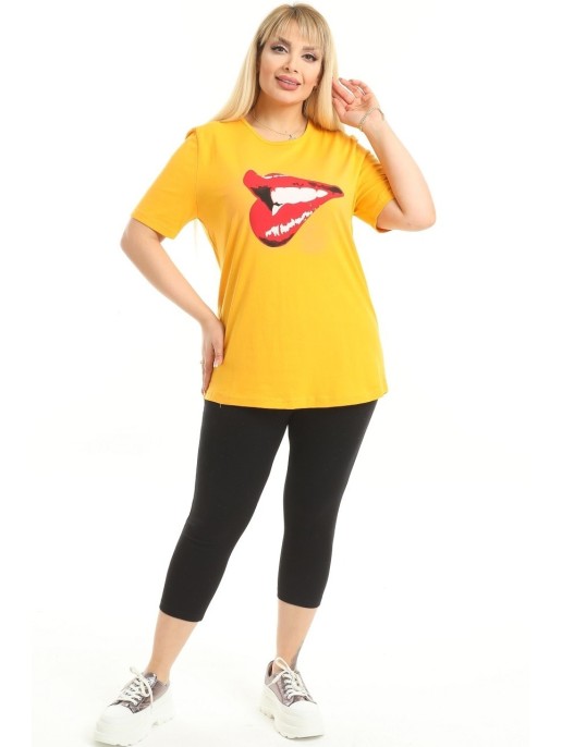Dzeltens sieviešu T-krekls ar īsām... Dzeltens sieviešu T-krekls ar īsām...