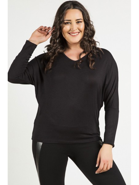 Stilīga melna blūze ar garām piedurknēm