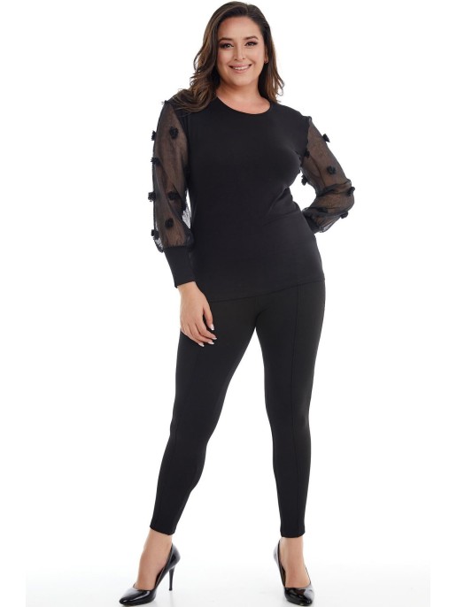 Красивая женская блузка с красивыми... Красивая женская блузка с красивыми...