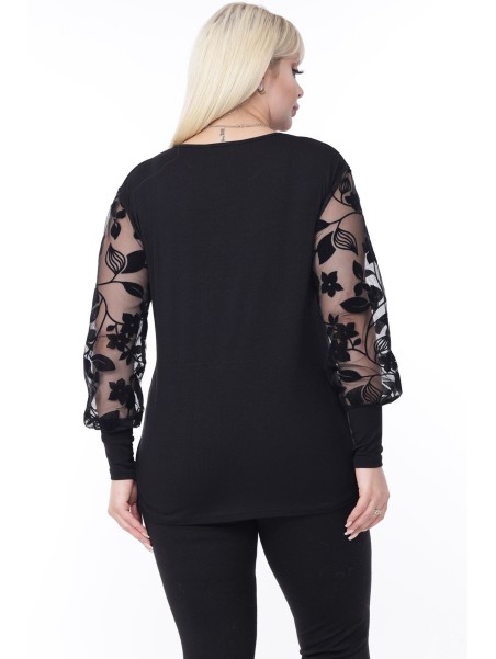 Элегантная черная блузка с необычными рукавами