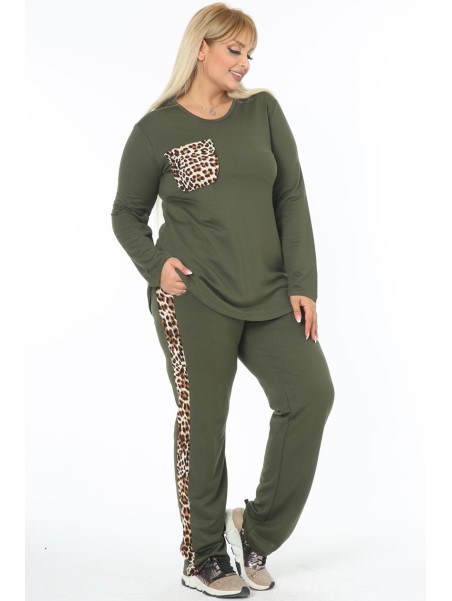 Женский костюм цвета хаки с хлопком