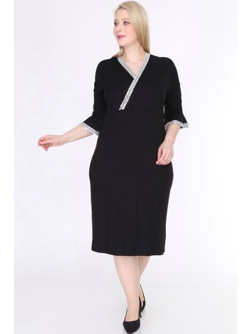 Elegantiška juoda suknelė su apvadais 2