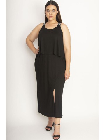 Ilga juoda suknelė su skeltuku