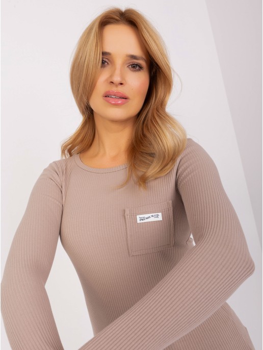 Bluzka-RV-BZ-9156.07-ciemny bezowy Bluzka-RV-BZ-9156.07-ciemny bezowy
