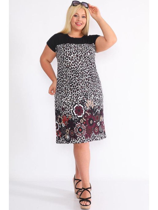 Lengva medvilnės suknelė su raštais Lengva medvilnės suknelė su raštais