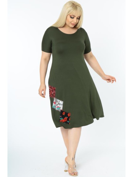 Viskozės suknelė apvalia apykakle Viskozės suknelė apvalia apykakle