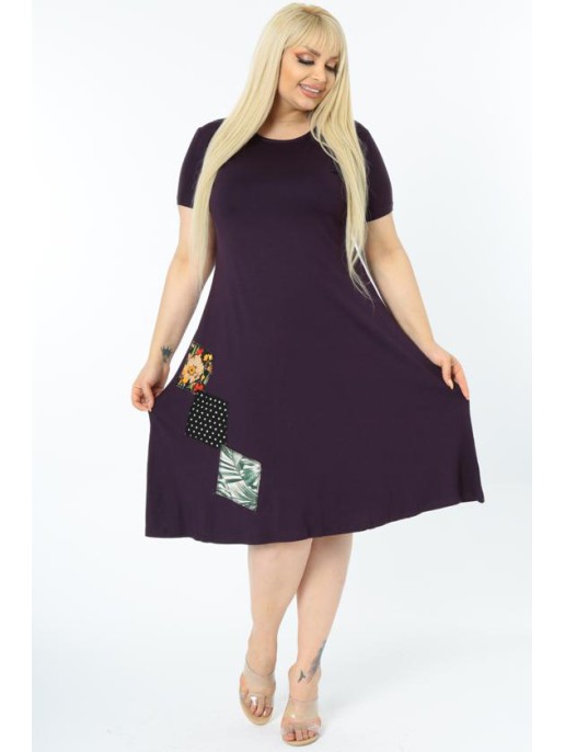 Tamsiai violetinė suknelė Tamsiai violetinė suknelė