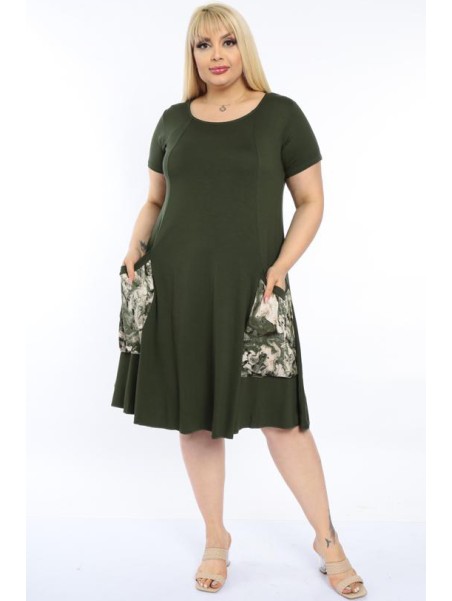 Laiendava khakivärvi kleit maksitaskutega