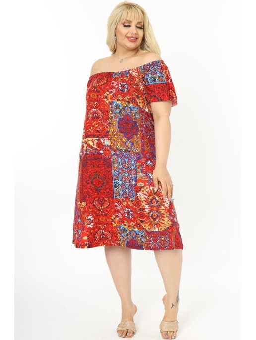 Rakstaina sarkana kleita Rakstaina sarkana kleita