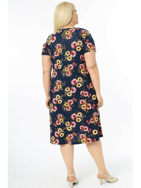 Темно-синее платье с цветочным принтом
