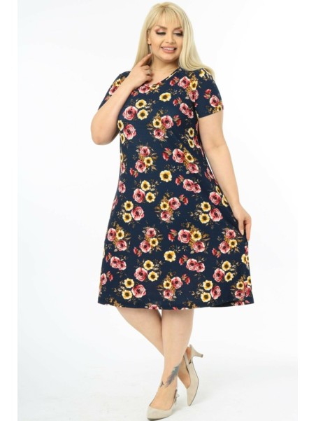 Темно-синее платье с цветочным принтом