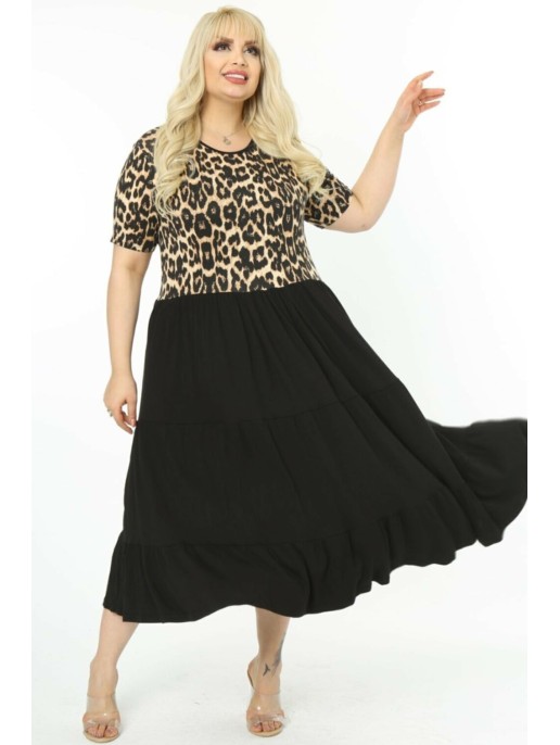 Расклешенное платье с рюшами Расклешенное платье с рюшами