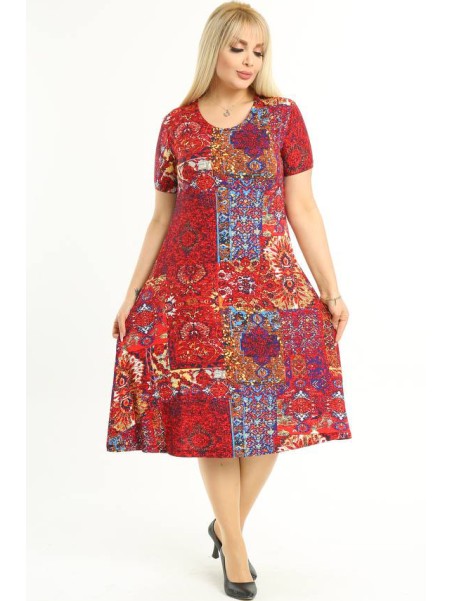 Krāsaina kleita ar rakstiem