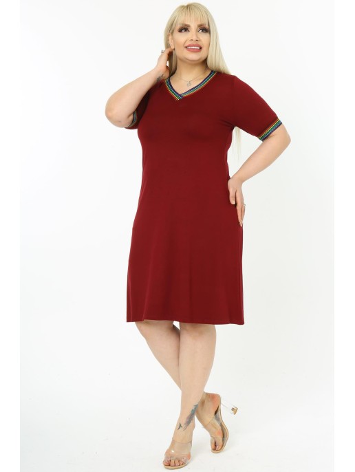 Burgundia lühikeste varrukatega kleit Burgundia lühikeste varrukatega kleit