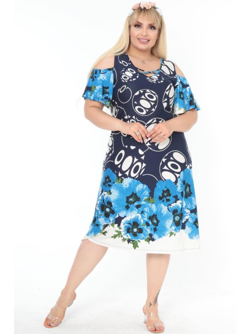 Skaists ziedu sniegavīrs ar šķēlumiem Skaists ziedu sniegavīrs ar šķēlumiem