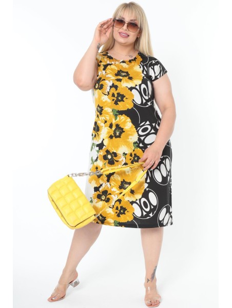 Must-kollane lilleline kleit