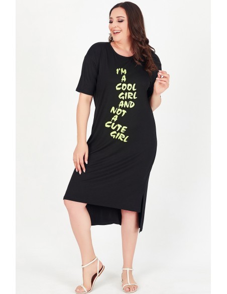 Черное платье с надписями