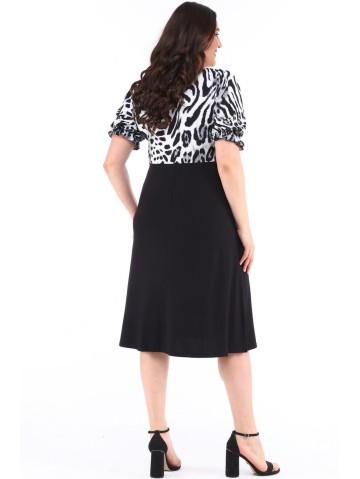 Suknelė su iškirpte 2